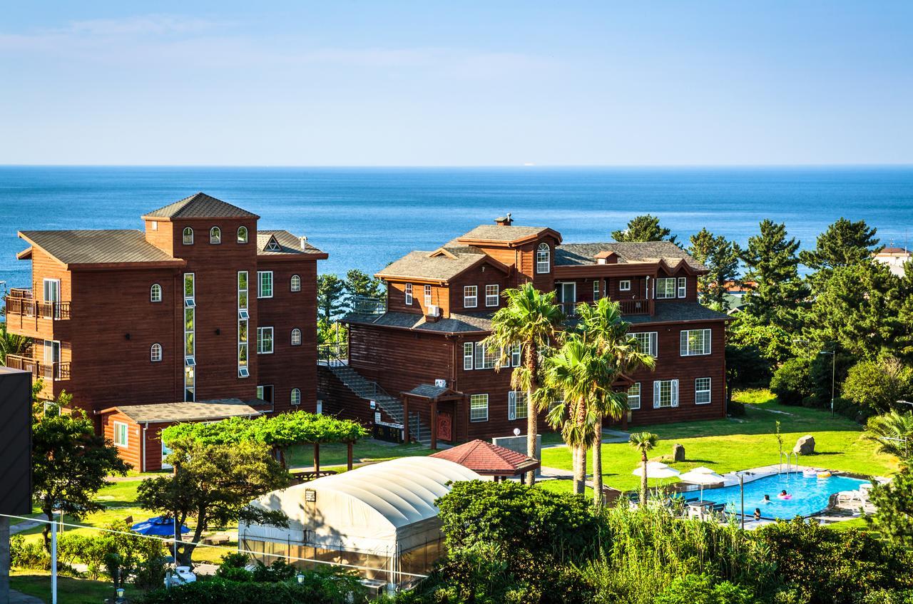Cadelhas Hotel Jeju Exterior foto